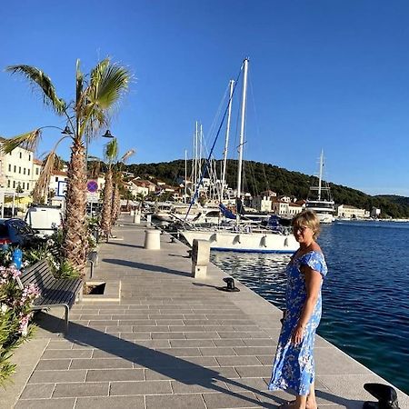 Beach & Old Town Rogoznica  Luaran gambar